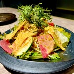 個室焼肉 牛姫 恵比寿本店 - 牛姫サラダ