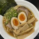 手打ち中華そば 侍 - ラーメン＋味玉＋メンマ