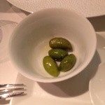 レフェルヴェソンス - オリーブ　ちょっと仕掛けが。見た目は同じですが風味が違います。