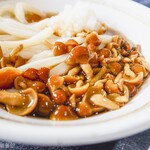 ヨコクラうどん - なめこおろしぶっかけ