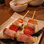 炭火焼鳥しげ - ピザみたい
