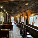 おむすびスタンド くど - 椅子の感じもすき