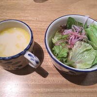 福岡焼肉kintan - セットのサラダ＆スープ