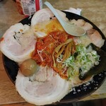 屋台ラーメン とんこつ貴生 稔台店 - 