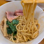 まほろば - 卵まぜそば・混ぜ後