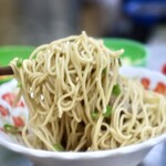 Hủ Tiếu Mì Thập Cẩm - 豚肉とレバーの玉子麺汁なし