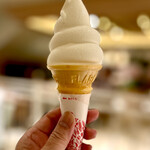 ヨーキーズ クレープリー - トムジェリくりーむ