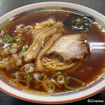 ふじわら屋 - チャーシュー2枚に麺麻5〜6本
