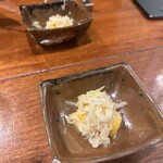 和創作 太 - お肉の前にお口直し。柿と切り干し大根のさっぱり和え。