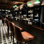 Long Bar - 店内