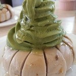 Ume cafe - ゆめもりベーグル☆米粉とくるみ♪抹茶アイス×はちみつ★550円♪