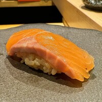 鮨やすぞう。 - サーモン