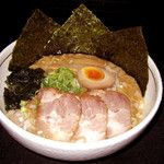 とん太 - とんコクめん