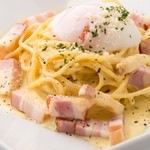 Carbonara with local chicken eggs and thick-sliced bacon