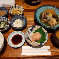 魚とおばんざい 泉士 - 