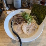 麺や 晴 - 博多らーめん（770円）