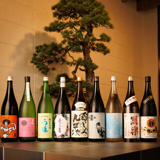 お料理に寄り添う、全国各地から厳選した極上の日本酒。