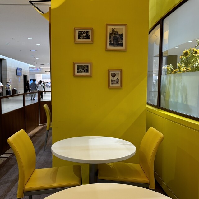 カフェ フィンセント>