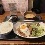 居酒屋 馬関彩 - みんな大好き生姜焼定食