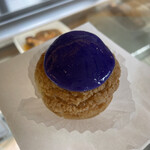 Tartagnan - カシスのシュークリーム