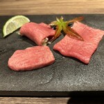 Beef Laboratory - 和牛タン三種