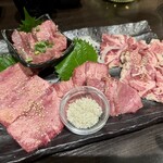 月島焼肉 牛タン処 兎月 - 