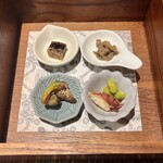 チャイニング ブース - 