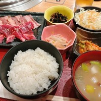 旅亭 まんぷく 六本木ヒルズ店 - 
