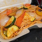 キッチン ブルー グローブ - ナポリタンのアップ、パスタは大盛り！