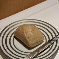 フランス料理 壺中天 - パン