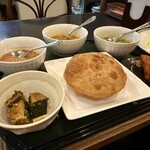 ナーガ・ラジャ - 