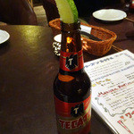 エルボラーチョ - メキシコビール「テカテ」（税抜650円）