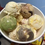 サーティワンアイスクリーム - 料理写真:ポップ10