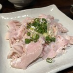 炭火焼肉 ホルモン にく式 - ガツ刺し