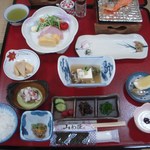 山和荘 - 朝食のお膳