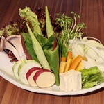 純血統うるまアグーしゃぶしゃぶ金とん 国際通り店 - 