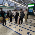 一由そば - 帰宅ラッシュ前の2番線ホーム　①