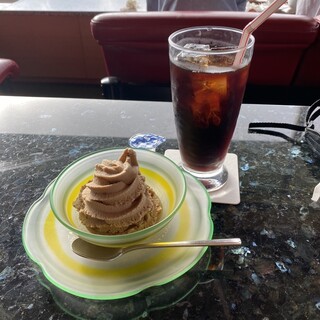 ティーラウンジ季節風_1