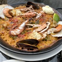 Bar Espanol LA BODEGA 大阪店 - 魚介のパエリア