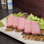 焼肉ホルモン 塩竈 - 
