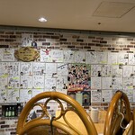 喫茶 ベリー - たくさんのサイン色紙