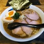 三都屋 - チャーシューめん大盛味付たまごのせ