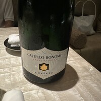 ベージュ アラン・デュカス 東京 - 