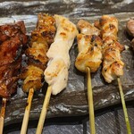 馬刺し&焼き鳥 えびす門 - 