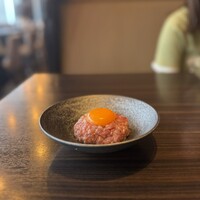 焼肉うしごろ 銀座並木通り店 - ユッケ