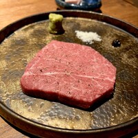 和牛とタン 焼肉 とみ 新橋本店 - 