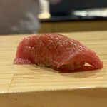 鮨 佐とう - トロと中トロの間