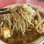 ラーメン もっけだの - 『麻婆ラーメン』の麺