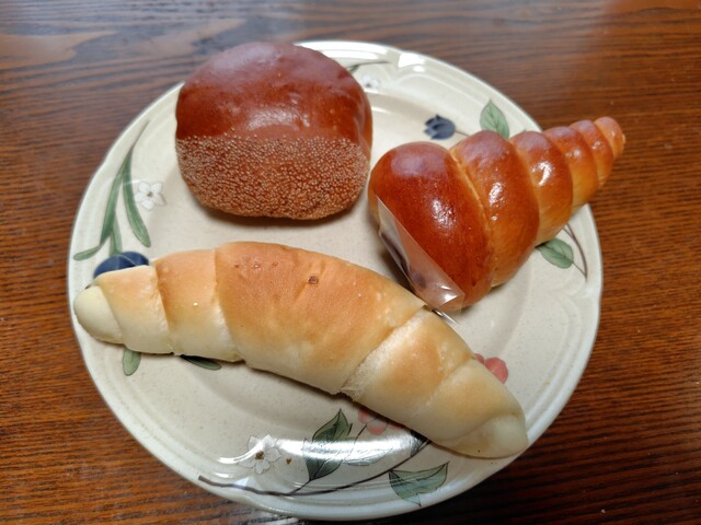 TARO BAKERY（タロー ベーカリー） - 陸前赤井（パン）の写真