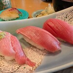 廻し鮨 新鮮や - まぐろ三昧